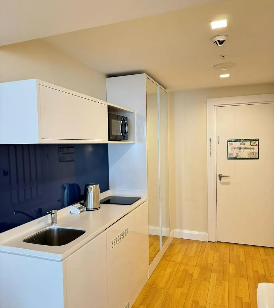 Btm Apartment N4 Batumi 0*,