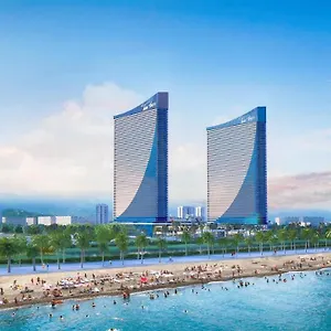 Orbi Luxury Sea View باتومي