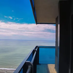 Orbi With Sea View باتومي